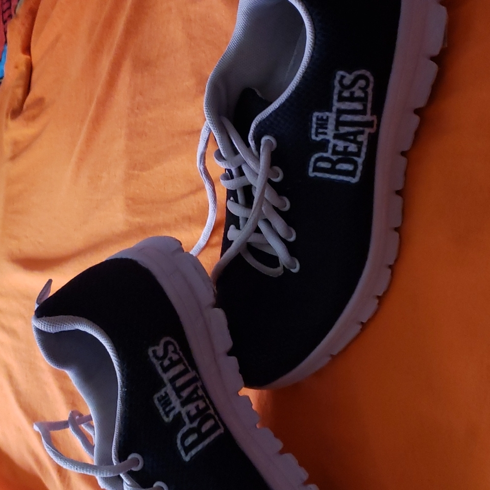 THE BEATLES SNEAKERS MAKE OFFER